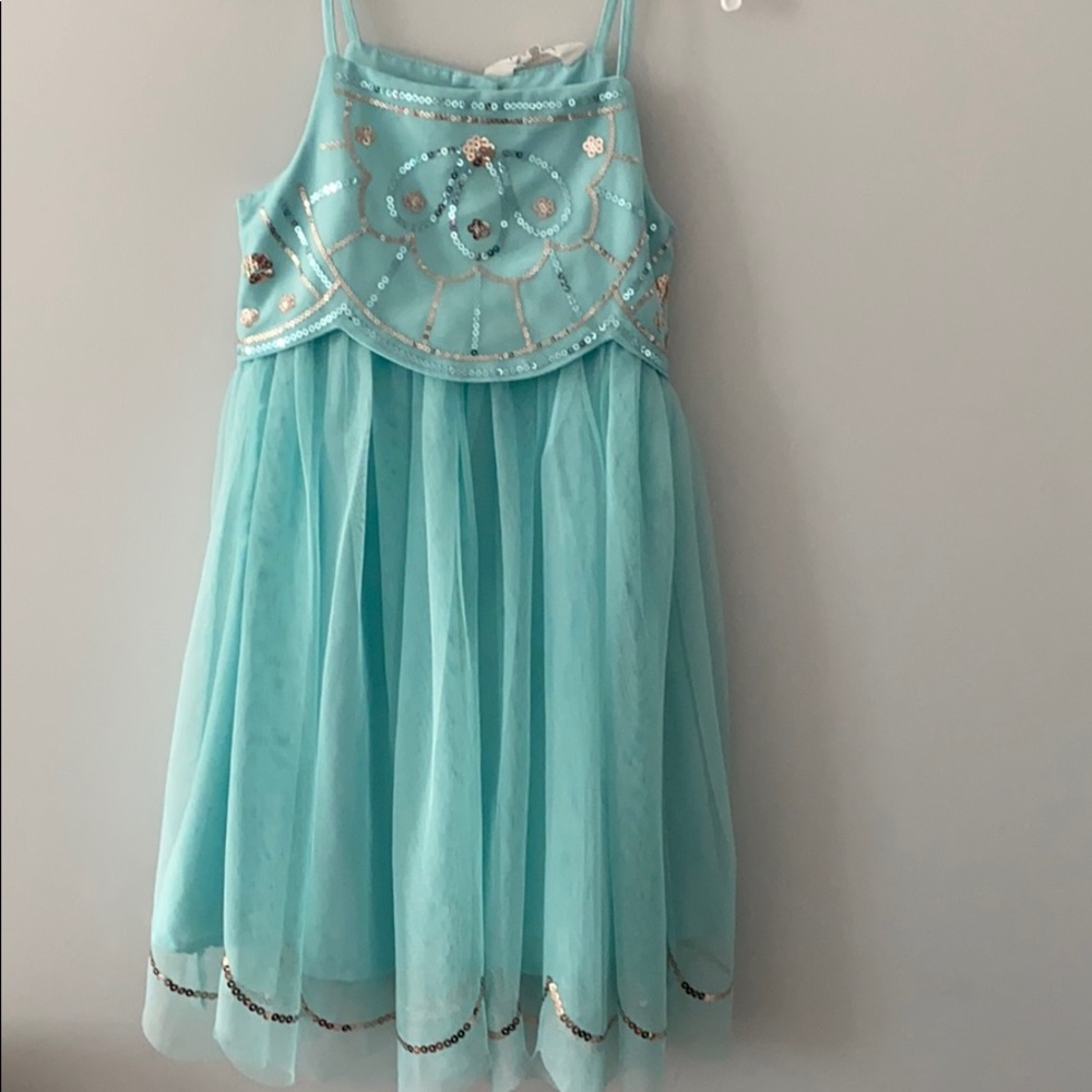 Girl dress